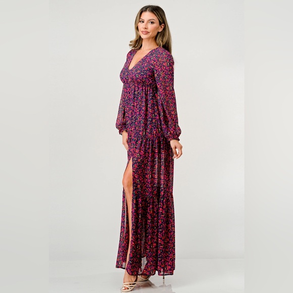 Floral Maxi Dress With Long Sleeves and Slit NWOT Size M - Picture 2 of 7